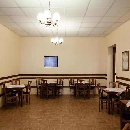 Penzion Maly Val Kromeriz Exterior photo